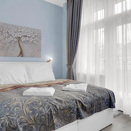 Aphrodite Lejlighedshotel 4*