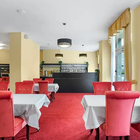Aphrodite Lägenhetshotell 4*